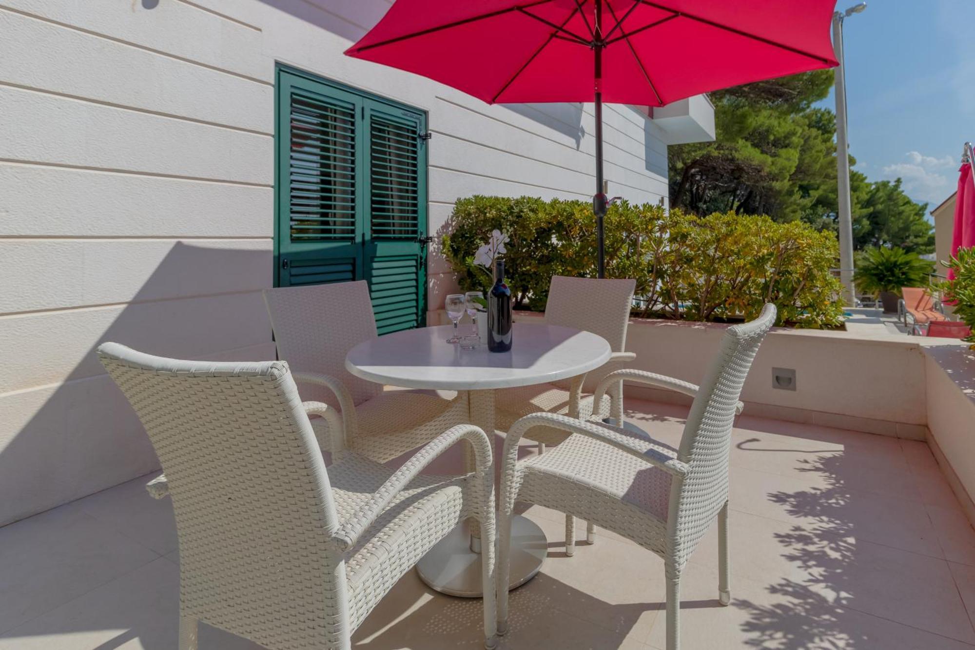 Villasanta De Luxe Apartments With Pool Marusici  Exteriér fotografie
